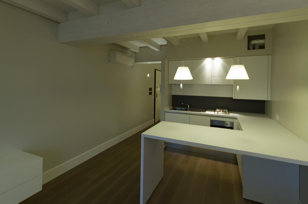 Apartamento La Casa Del Porto Lovere Exterior foto