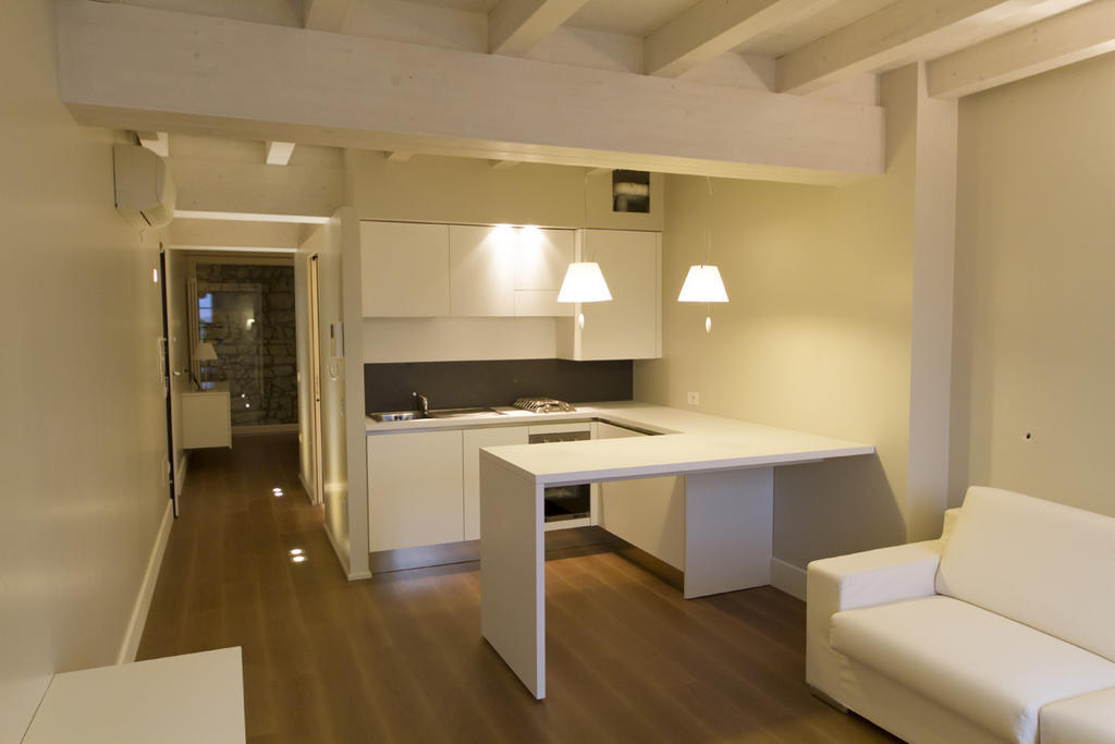 Apartamento La Casa Del Porto Lovere Exterior foto