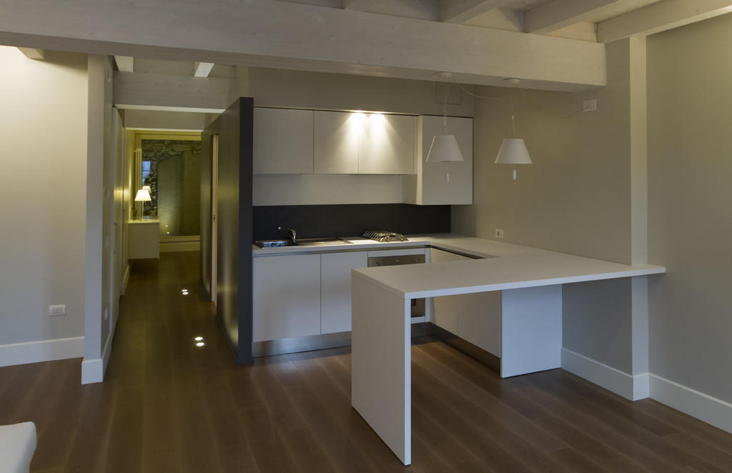 Apartamento La Casa Del Porto Lovere Habitación foto